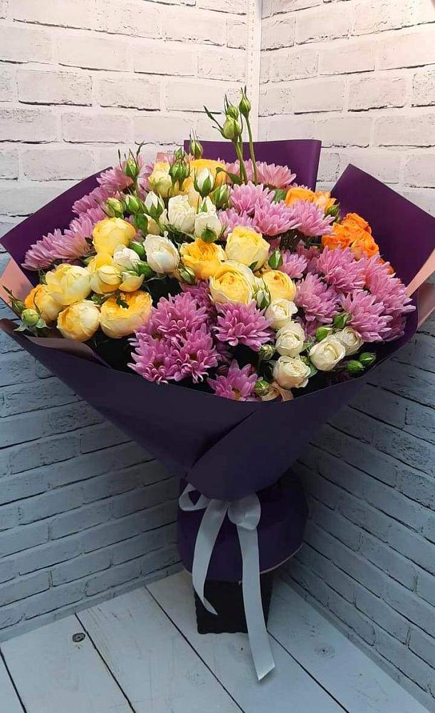 Букет цветов из: Хризантемы и Розы в Березовке