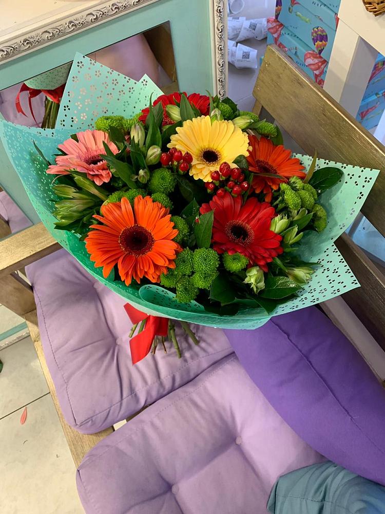 Букет цветов из: Герберы, Хризантемы и Альстромерии в Березовке