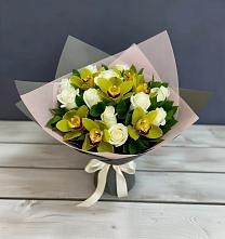 Букет цветов из:  Орхидеи и Розы в Березовке