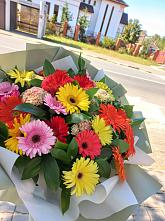 Букет цветов из:  Герберы #REPLACE_PRED# Березовке