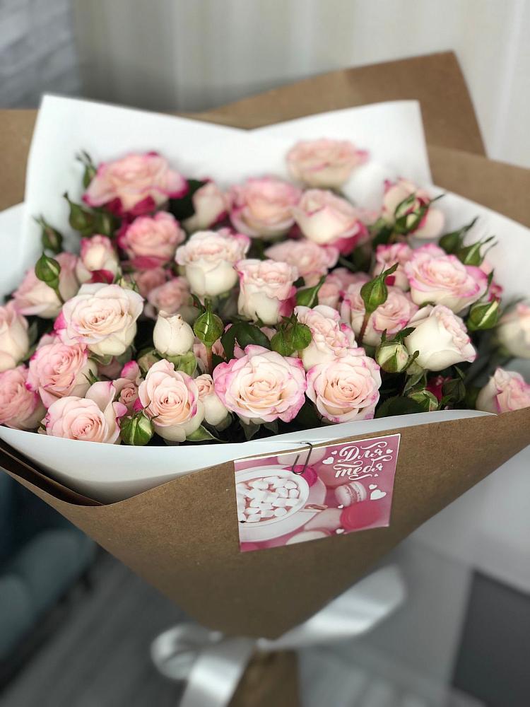 Букет цветов из: Розы в Березовке