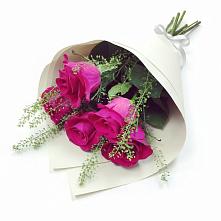 Букет цветов из:  Розы в Березовке
