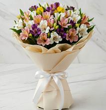 Букет цветов из:  Альстромерии в Березовке