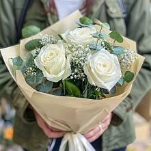 Букет цветов из:  Розы в Березовке