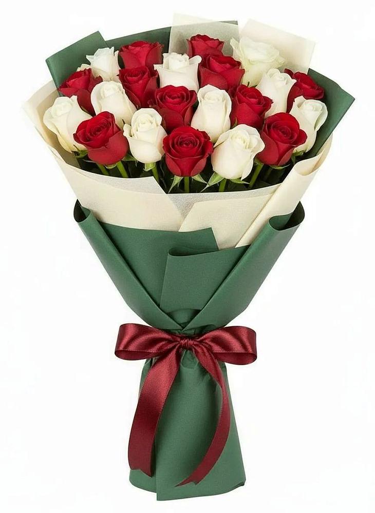 Букет Микс из красных и белых роз в Березовке