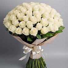 Букет 101 беля роза Белоснежка в Березовке