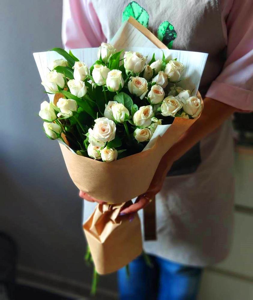 Букет цветов из: Розы в Березовке