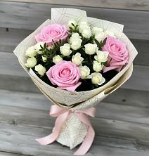 Букет цветов из:  Розы в Березовке