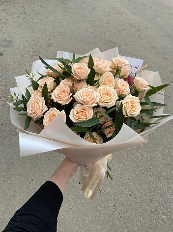 Букет Кремовые розы Латте в Березовке