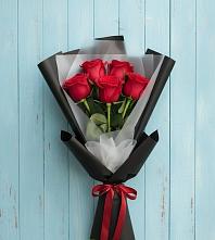 Букет цветов из:  Розы в Березовке