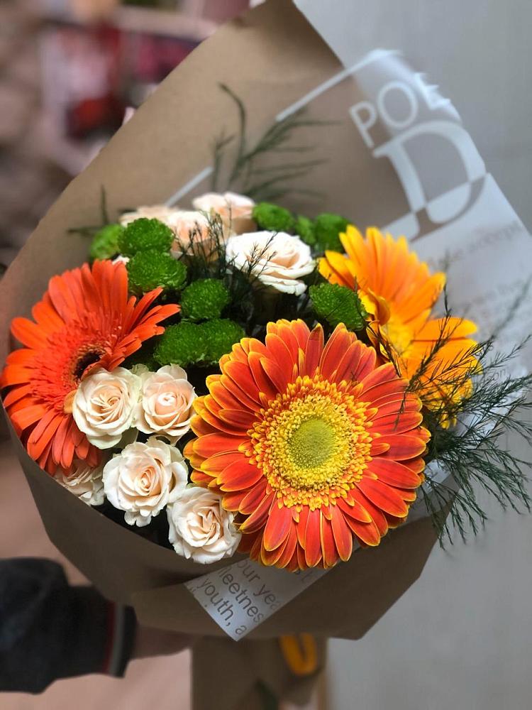 Букет цветов из: Герберы, Хризантемы и Розы в Березовке