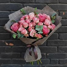 Букет цветов из:  Розы в Березовке