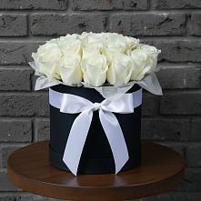 Цветочная композиция из Розы в шляпной коробке в Березовке