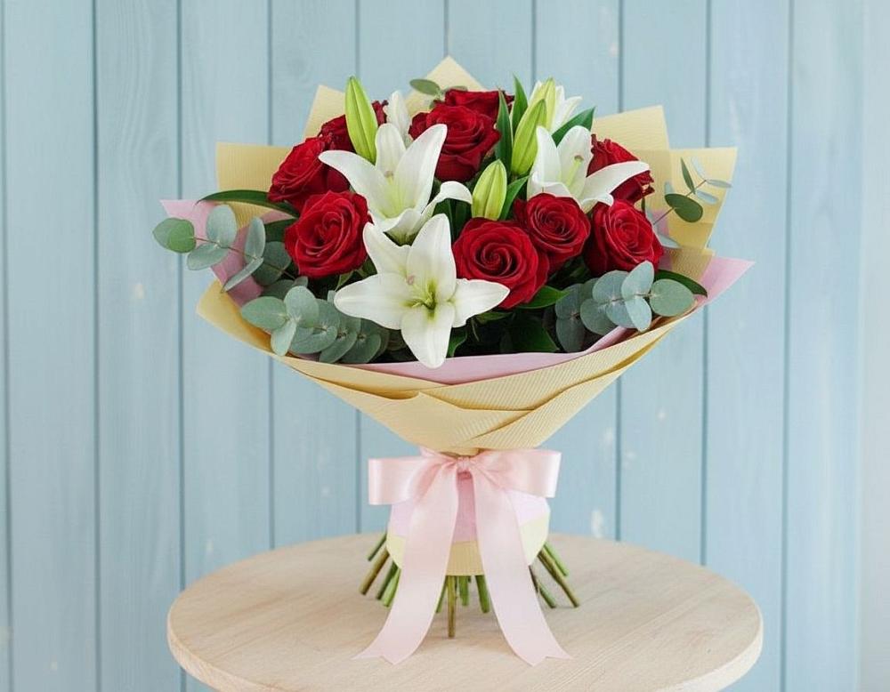 Букет цветов из: Лилии и Розы в Березовке